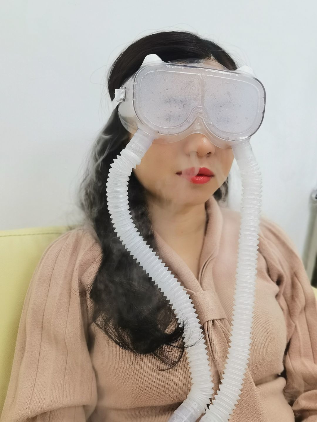 眼睛干澀、疲倦、刺痛……注意了！“干眼癥”可能找上你了！